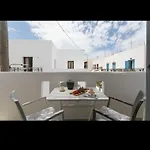 Kamvas Deluxe Apartment