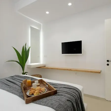 Апартаменты Kamvas Deluxe Naxos City